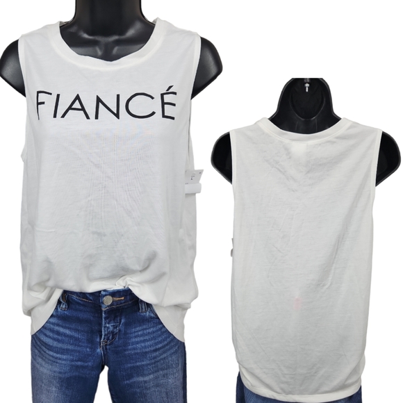 Modern Lux Fiancé Tank - Picture 3 of 8